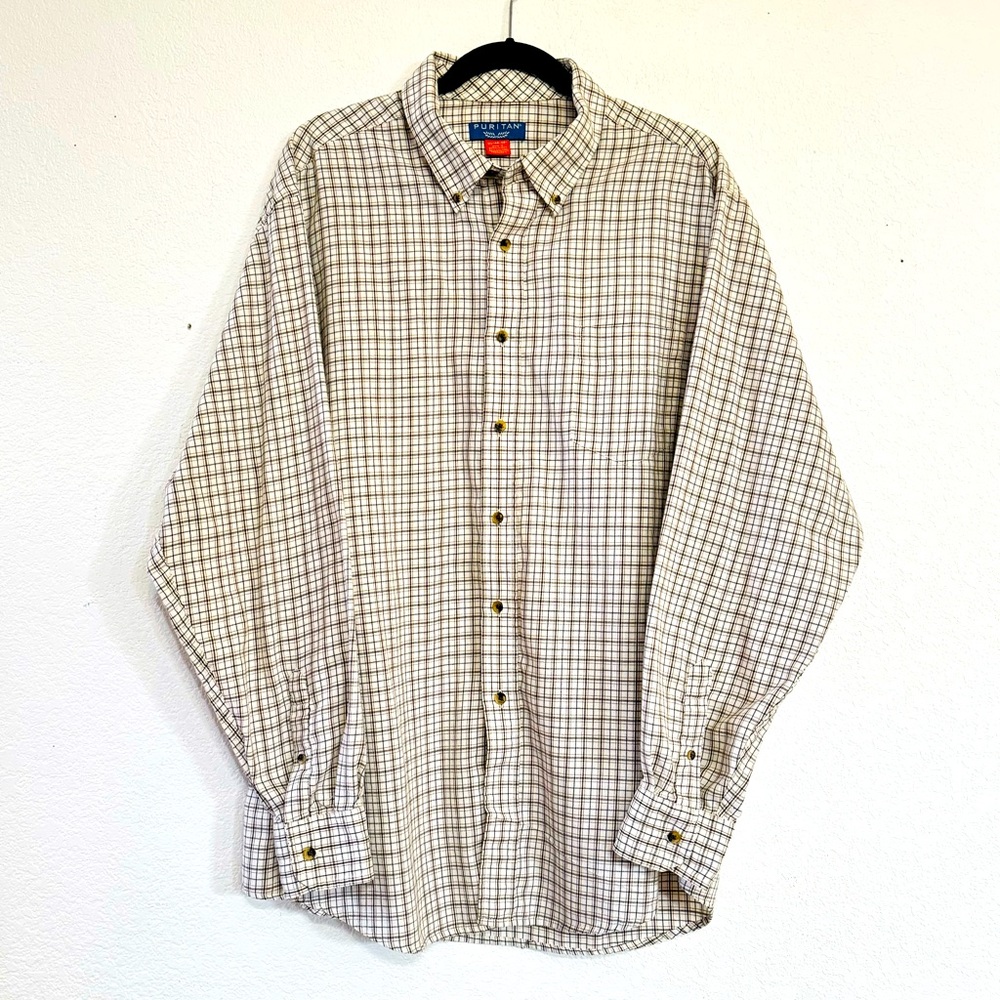 5 for $25 ⭐️ Men’s Vintage Button Down Shirt